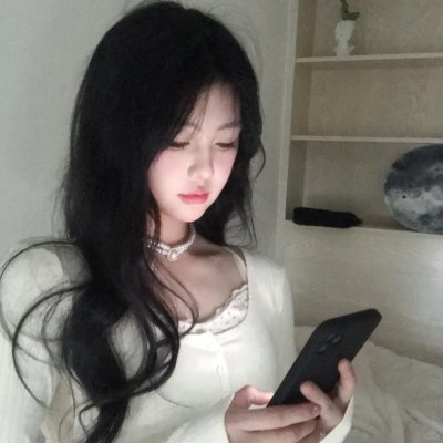 纯真小镇的夫人
